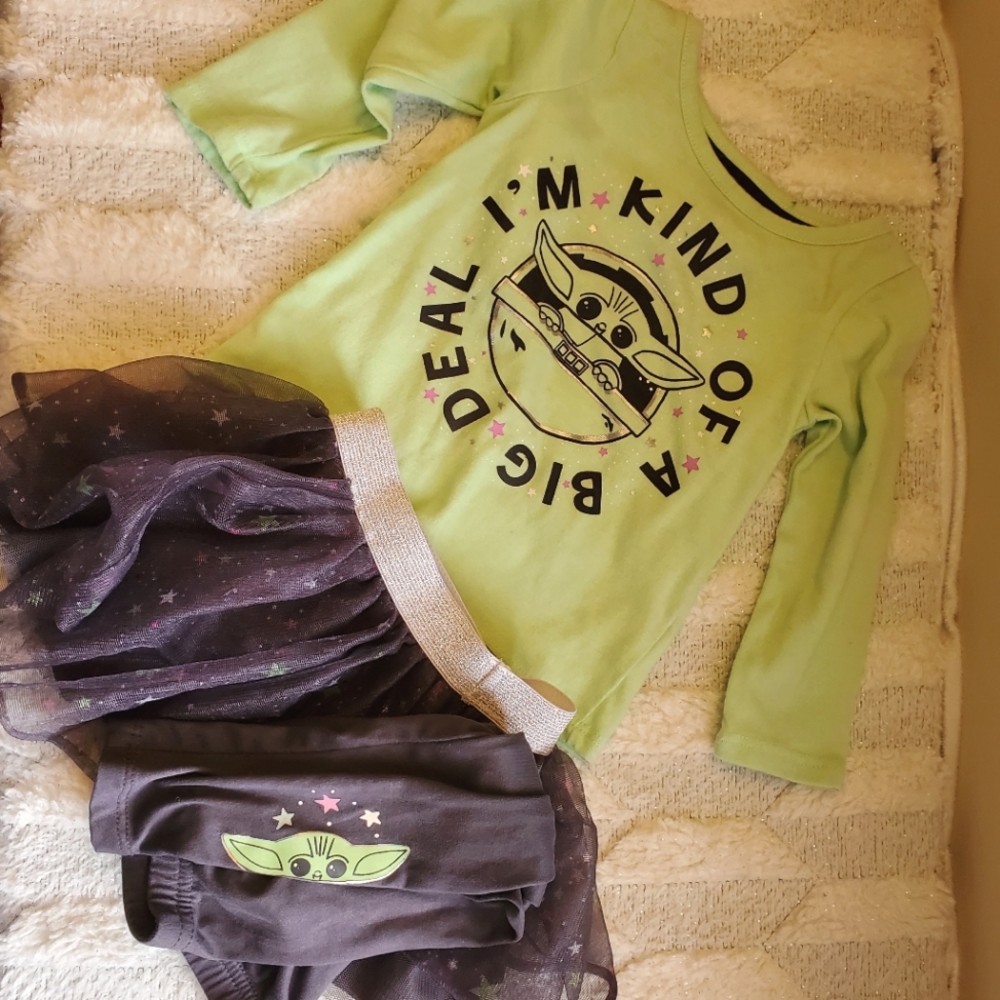 Baby Yoda Outfit